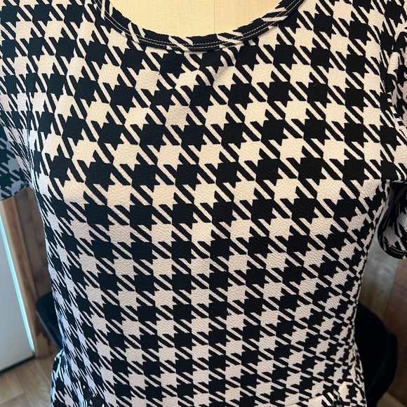 LADIES WOMEN PLUS SIZE 2X LULA ROE HOUNDSTOOTH BLACK AND WHITE DRESS - Picture 3 of 5